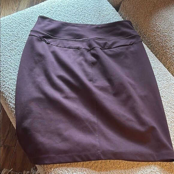 Duluth Trading Co Purple Mini Pencil Skirt with Slit for Work - Picture 8 of 12